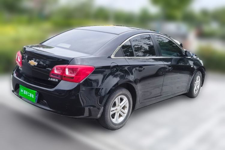 Used Chevrolet Cruze 2015 1.5L Classic SL MT Rear Right 45 Deg