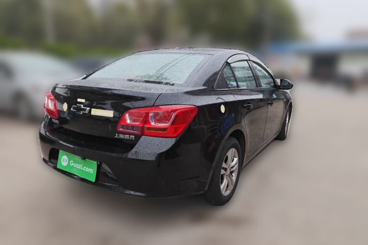 Used Chevrolet Cruze 2015 1.5L Classic SE MT Rear Right 45 Deg