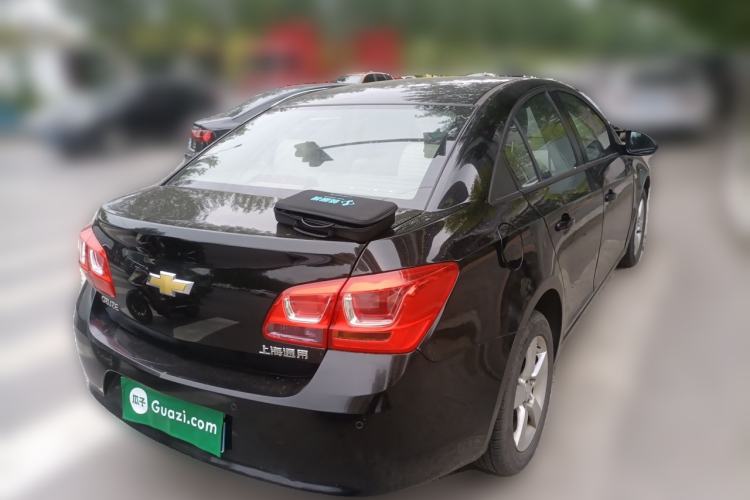 Used Chevrolet Cruze 2015 1.5L Classic SE AT Rear Right 45 Deg