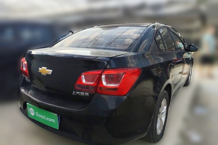 Used Chevrolet Cruze 2015 1.5L Classic SE AT Rear Right 45 Deg