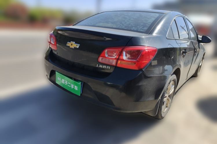 Used Chevrolet Cruze 2015 1.5L Classic SE AT Rear Right 45 Deg
