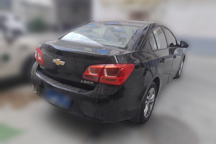Used Chevrolet Cruze 2015 1.5L Classic SE MT Rear Right 45 Deg