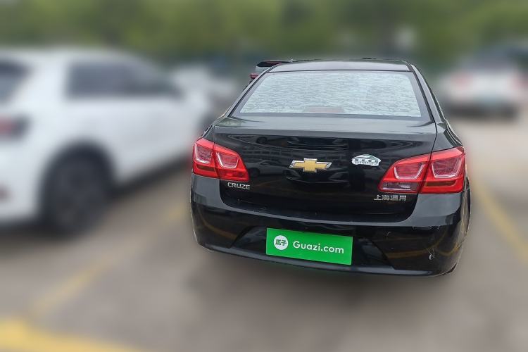 Used Chevrolet Cruze 2015 1.5L Classic SE MT Rear