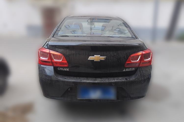 Used Chevrolet Cruze 2015 1.5L Classic SE MT Rear