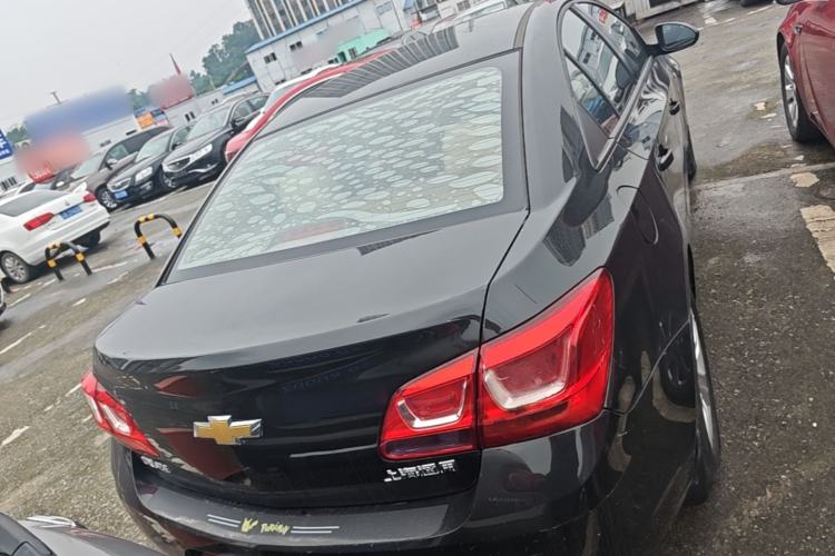 Used Chevrolet Cruze 2015 1.5L Classic SE MT Rear