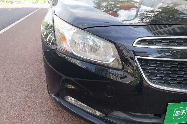 Used Chevrolet Cruze 2015 1.5L Classic SE AT Right Front Headlight