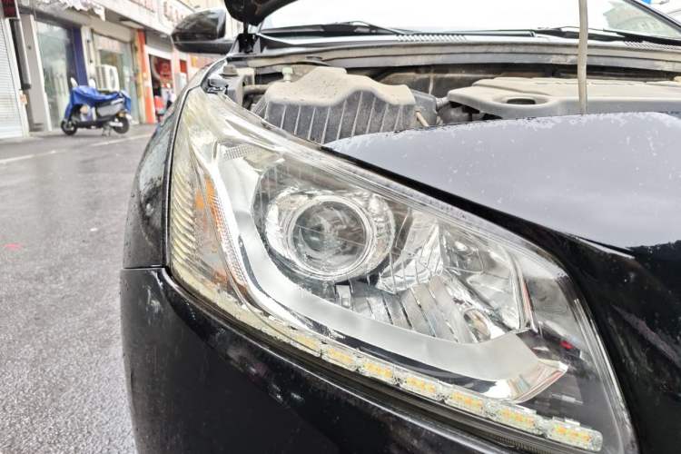 Used Chevrolet Cruze 2015 1.5L Classic SE MT Right Front Headlight