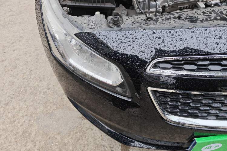 Used Chevrolet Cruze 2015 1.5L Classic SE MT Right Front Headlight