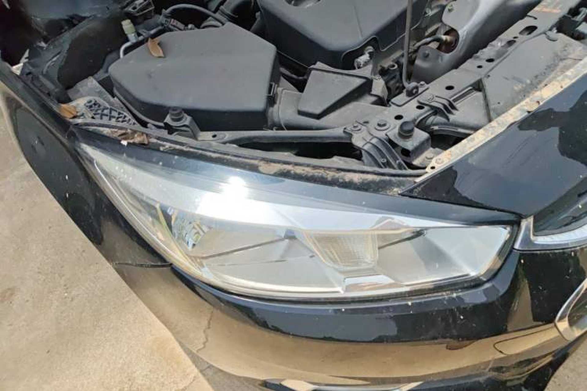 Used Chevrolet Cruze 2015 1.5L Manual Elite Edition Right Front Headlight