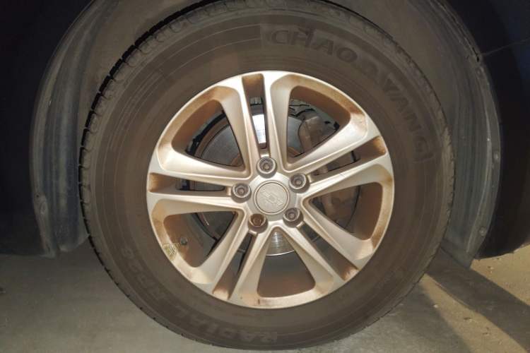Used Chevrolet Cruze 2015 1.5L Classic SE MT Right Front Wheel Hub