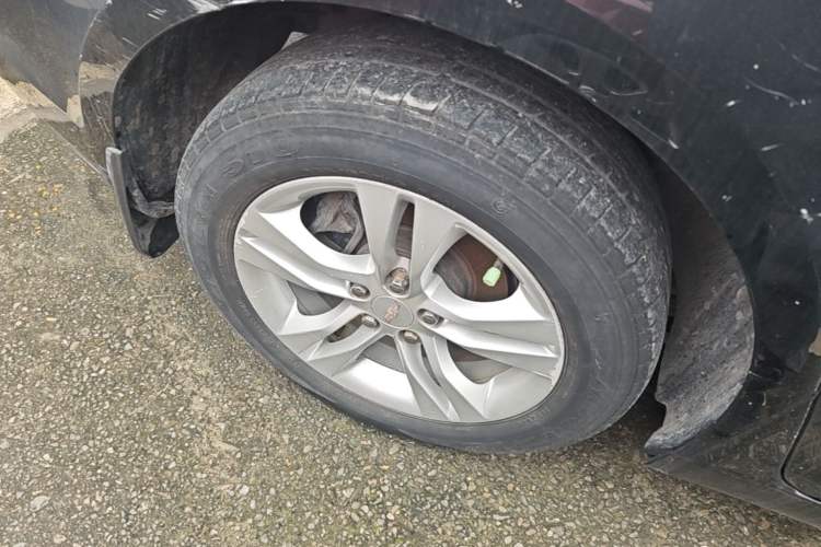 Used Chevrolet Cruze 2015 1.5L Classic SE MT Right Rear Wheel Hub