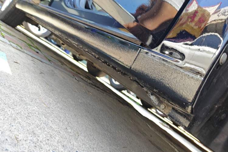 Used Chevrolet Cruze 2015 1.5L Classic SL MT Right Side Sill