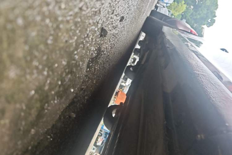Used Chevrolet Cruze 2015 1.5L Classic SE MT Right Side Sill