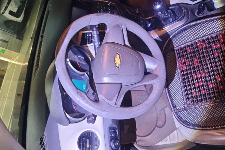 Used Chevrolet Cruze 2015 1.5L Classic SE MT Steering Wheel