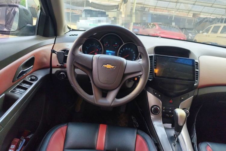 Used Chevrolet Cruze 2015 1.5L Classic SE AT Steering Wheel