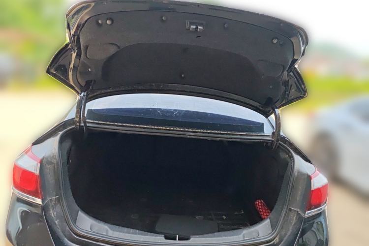 Used Chevrolet Cruze 2015 1.5L Manual Elite Edition Trunk