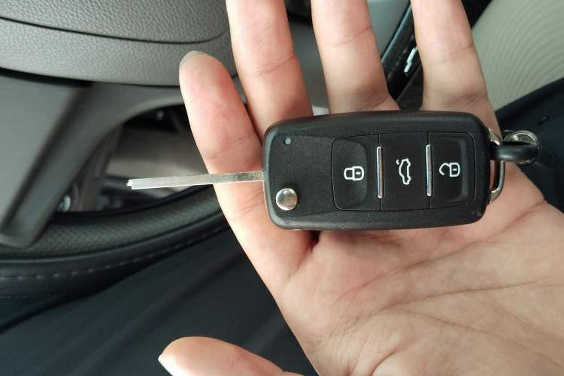 Used Chevrolet Cruze 2015 1.5L Classic SE AT Vehicle Key