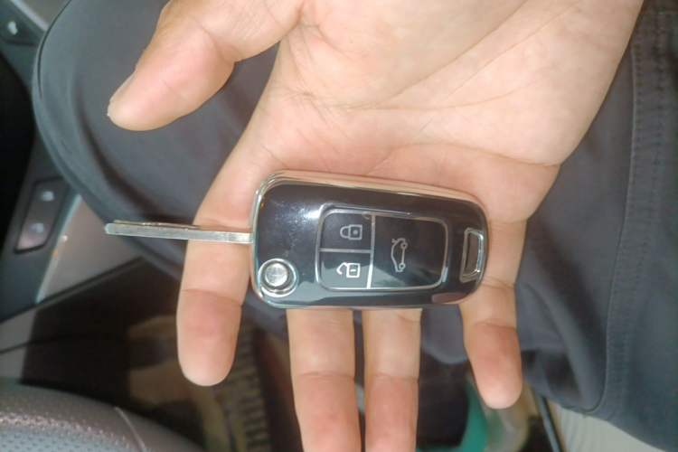 Used Chevrolet Cruze 2015 1.5L Classic SE AT Vehicle Key