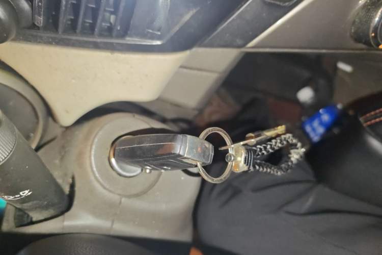 Used Chevrolet Cruze 2015 1.5L Classic SE AT Vehicle Key