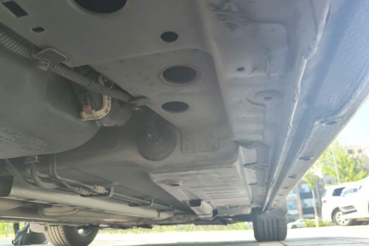 Used Chevrolet Cruze 2015 1.4T DCG Flagship Edition Chassis Rear Right