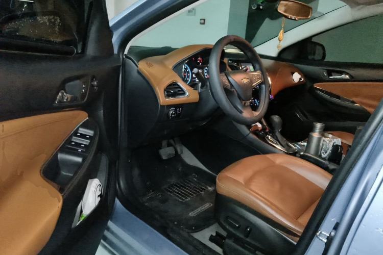 Used Chevrolet Cruze 2015 1.4T DCG Flagship Edition Driver Seat