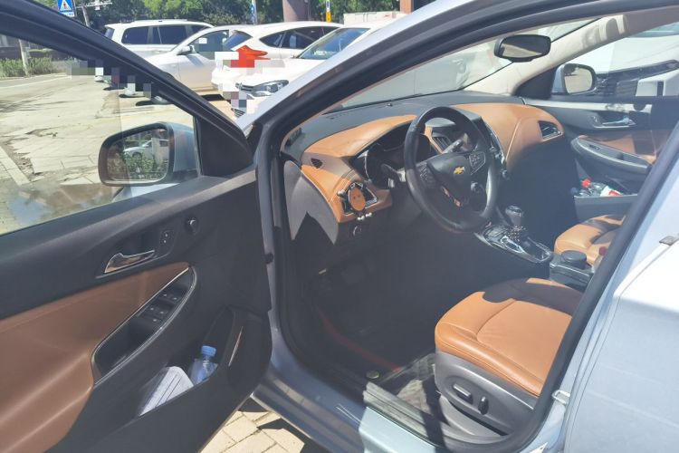 Used Chevrolet Cruze 2015 1.4T DCG Flagship Edition Driver Seat