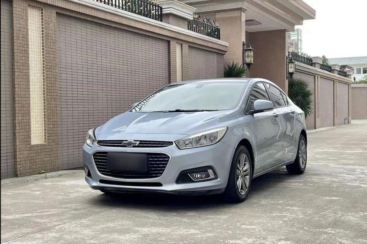 Used Chevrolet Cruze 2015 1.4T DCG Luxury Edition Exterior 5