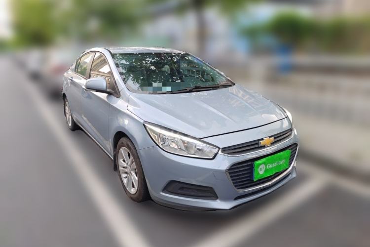 Used Chevrolet Cruze 2015 1.5L Automatic Fashion Navigation Edition Front Right 45 Deg
