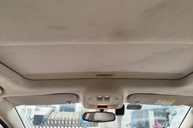 Used Chevrolet Cruze 2015 1.5L Automatic Luxury Edition Headliner
