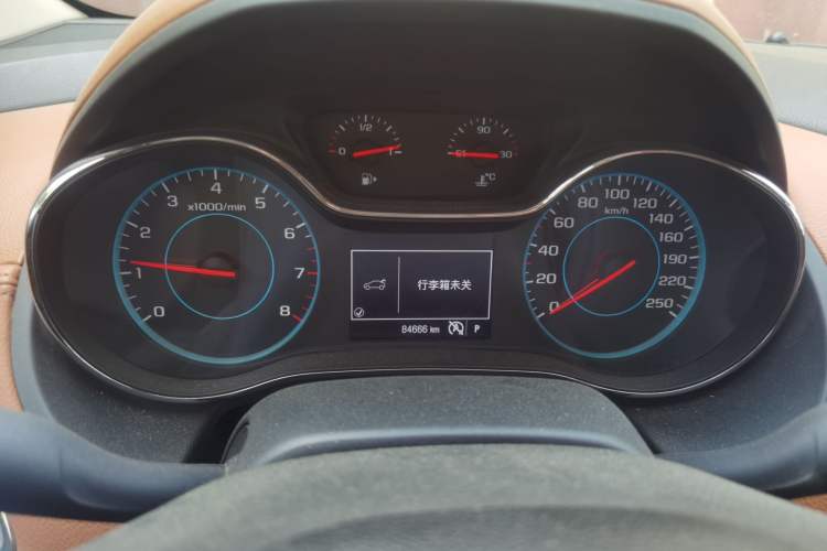 Used Chevrolet Cruze 2015 1.4T DCG Flagship Edition Instrument Cluster