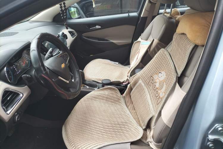 Used Chevrolet Cruze 2015 1.5L Automatic Luxury Edition Left Front Seat