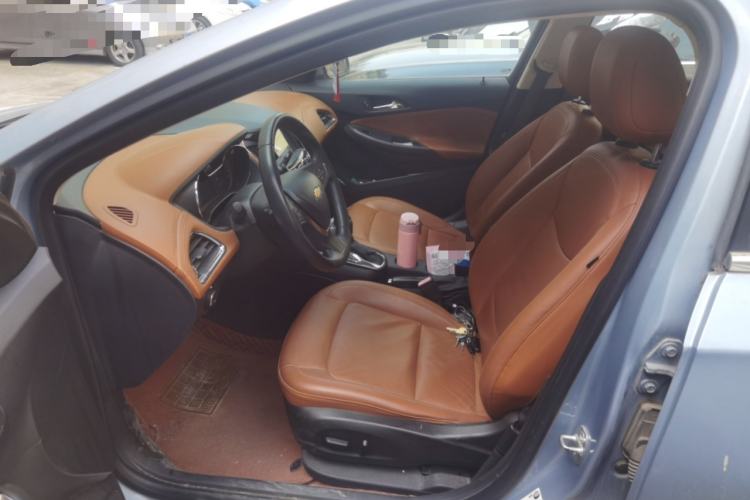 Used Chevrolet Cruze 2015 1.4T DCG Flagship Edition Left Front Seat