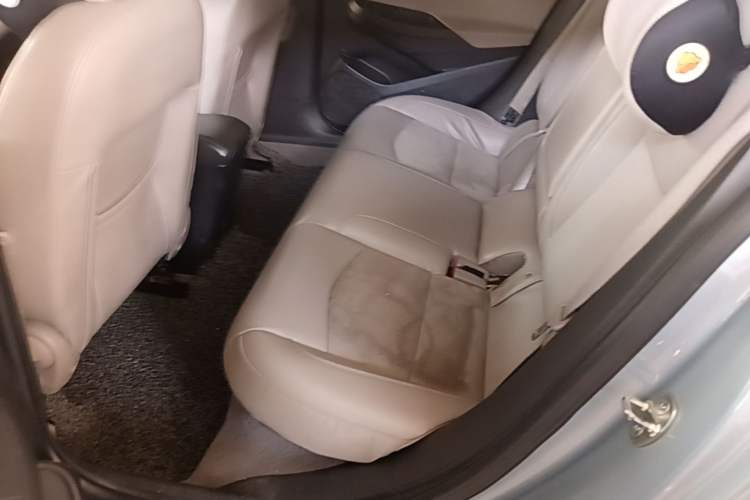 Used Chevrolet Cruze 2015 1.5L Automatic Luxury Edition Left Rear Seat