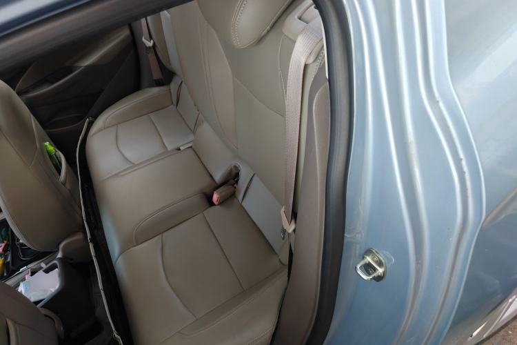 Used Chevrolet Cruze 2015 1.5L Automatic Fashion Navigation Edition Left Rear Seat