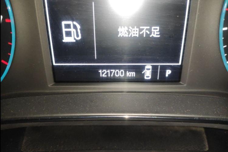 Used Chevrolet Cruze 2015 1.4T DCG Luxury Edition Odometer Close Up