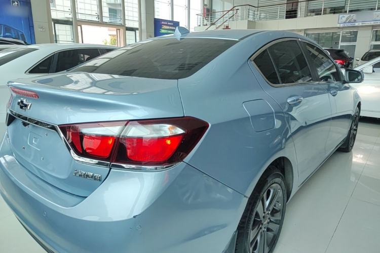 Used Chevrolet Cruze 2015 1.4T DCG Luxury Edition Rear Right 45 Deg