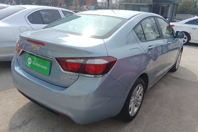 Used Chevrolet Cruze 2015 1.5L Automatic Luxury Edition Rear Right 45 Deg