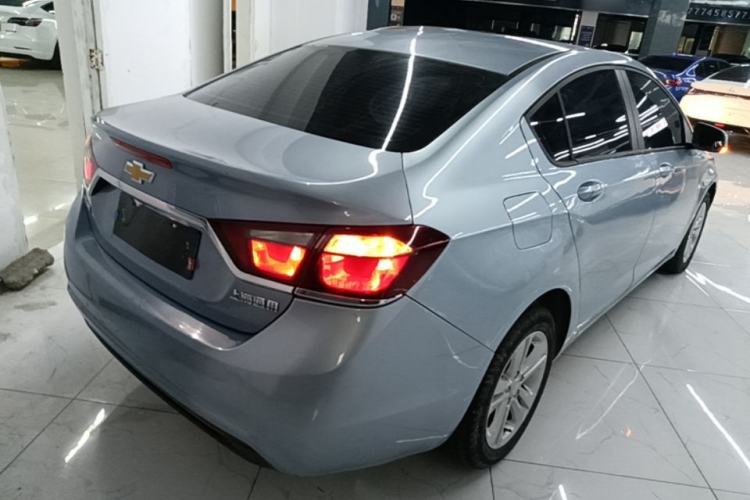 Used Chevrolet Cruze 2015 1.5L Automatic Fashion Navigation Edition Rear Right 45 Deg