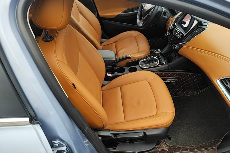 Used Chevrolet Cruze 2015 1.4T DCG Flagship Edition Right Front Seat