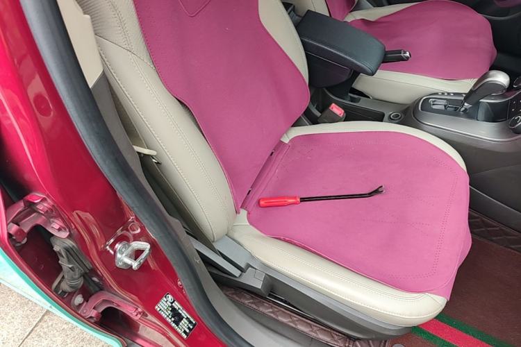 Used Chevrolet Cruze 2015 1.5L Classic SE AT Right Front Seat