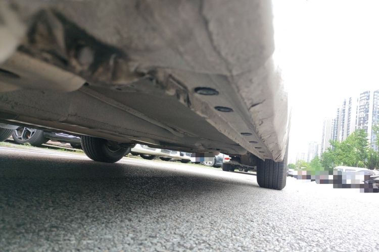 Used Chevrolet Cruze 2015 1.5L Classic SL MT Chassis Front Left