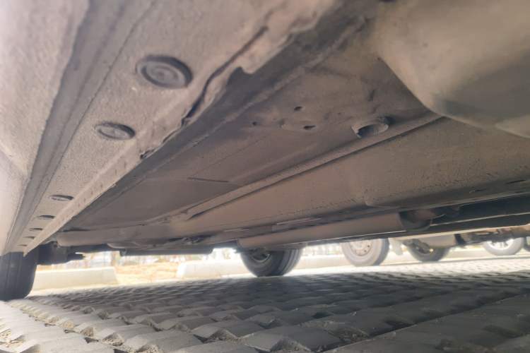 Used Chevrolet Cruze 2015 1.5L Classic SL MT Chassis Front Right