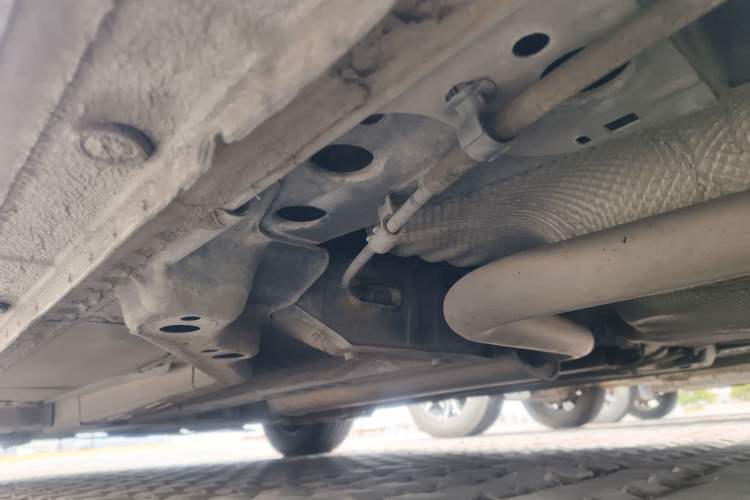 Used Chevrolet Cruze 2015 1.5L Classic SL MT Chassis Rear Left