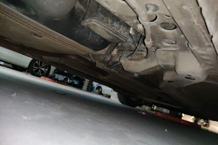 Used Chevrolet Cruze 2015 Hatchback 1.6L Automatic Comfort Edition Chassis Rear Right