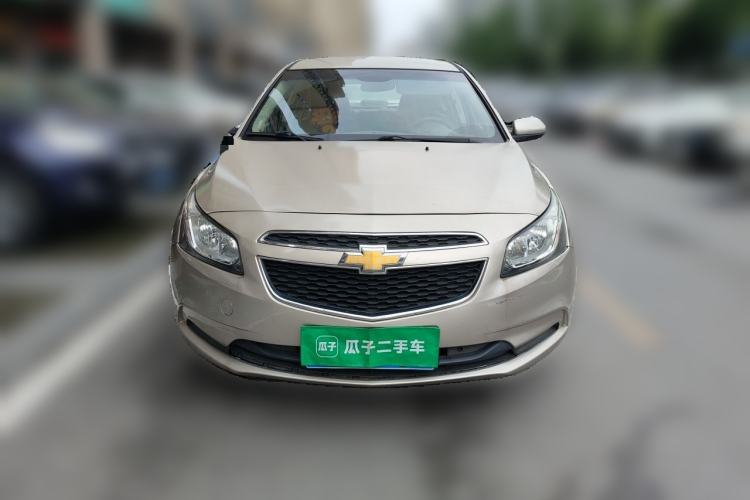 Used Chevrolet Cruze 2015 1.5L Classic SL MT Front