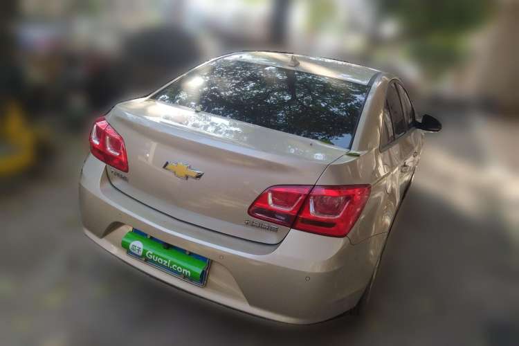 Used Chevrolet Cruze 2015 1.5L Classic SE AT Rear Right 45 Deg