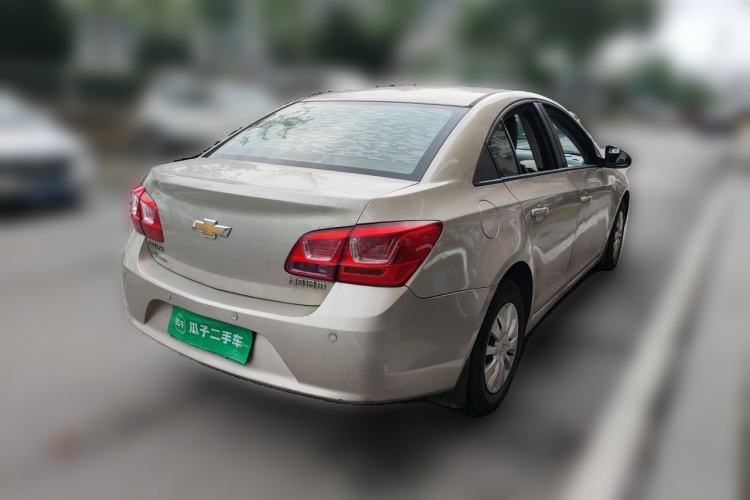 Used Chevrolet Cruze 2015 1.5L Classic SL MT Rear Right 45 Deg