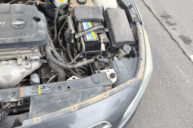 Used Chevrolet Cruze 2015 1.5L Classic SE AT Engine Bay Left