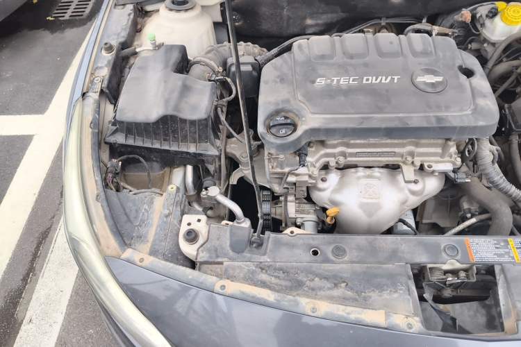 Used Chevrolet Cruze 2015 1.5L Classic SE AT Engine Bay Right