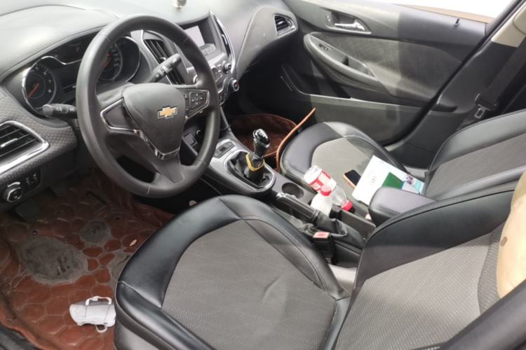 Used Chevrolet Cruze 2015 1.5L Manual Elite Edition Left Front Seat